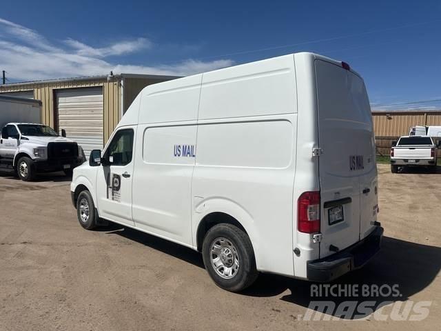 Nissan NV Busy / Vany
