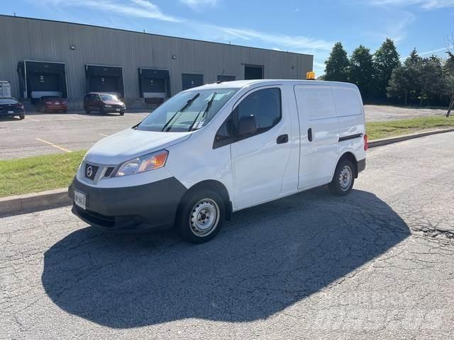 Nissan NV200 Busy / Vany