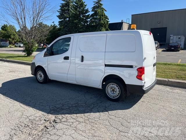 Nissan NV200 Busy / Vany