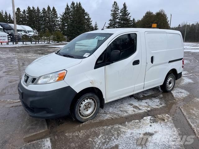 Nissan NV200 Busy / Vany