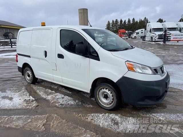 Nissan NV200 Busy / Vany