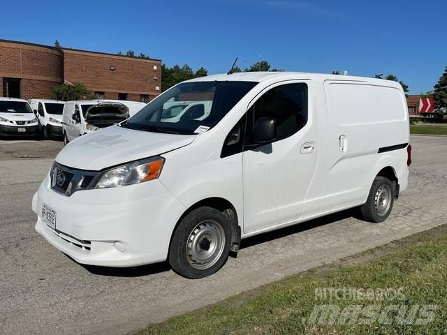 Nissan NV200 Busy / Vany