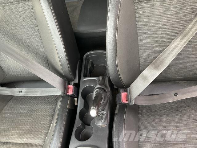 Opel Astra Samochody osobowe