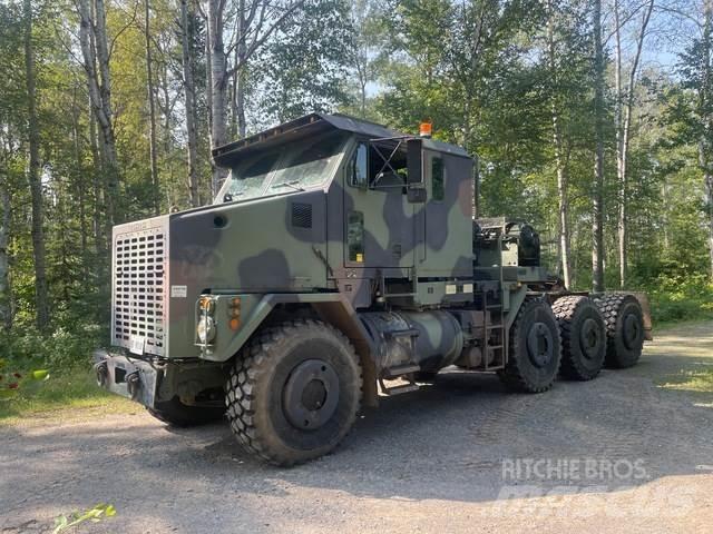 Oshkosh M1070 Ciągniki siodłowe