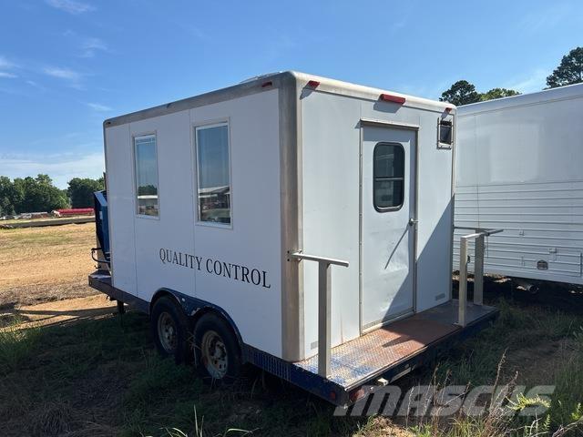 Parker  Przyczepy cysterny