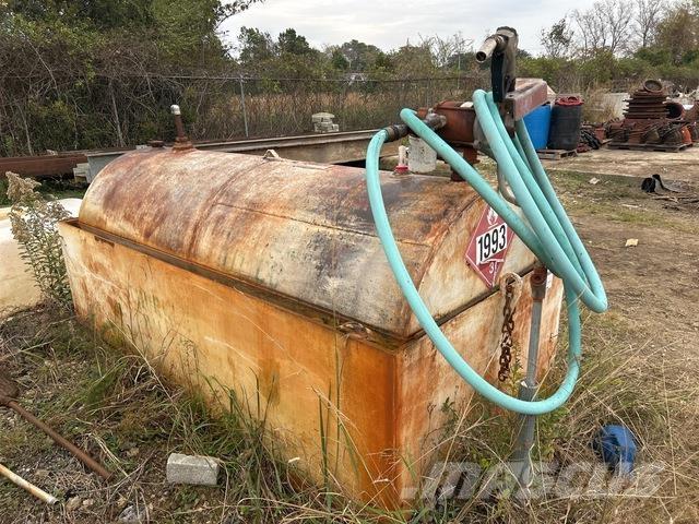  Pee Dee Zbiorniki paliw i płynów eksploatacyjnych