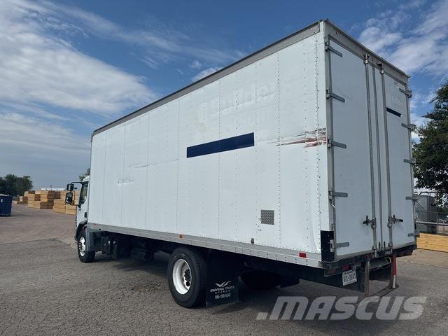 Peterbilt 220 Samochody ciężarowe ze skrzynią zamkniętą