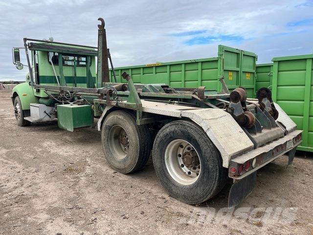 Peterbilt 330 Hakowce