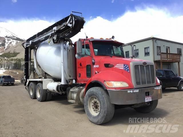 Peterbilt 335 Inne