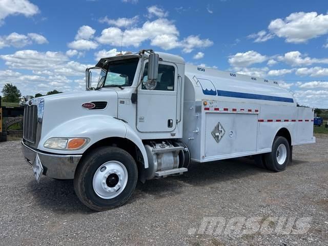 Peterbilt 337 Cysterna