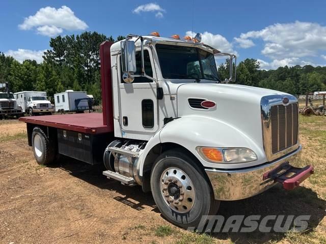 Peterbilt 337 Ciężarówki typu Platforma / Skrzynia