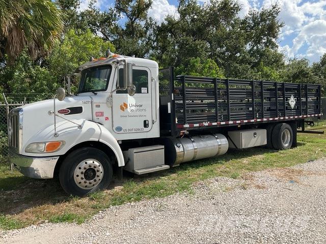Peterbilt 337 Ciężarówki typu Platforma / Skrzynia