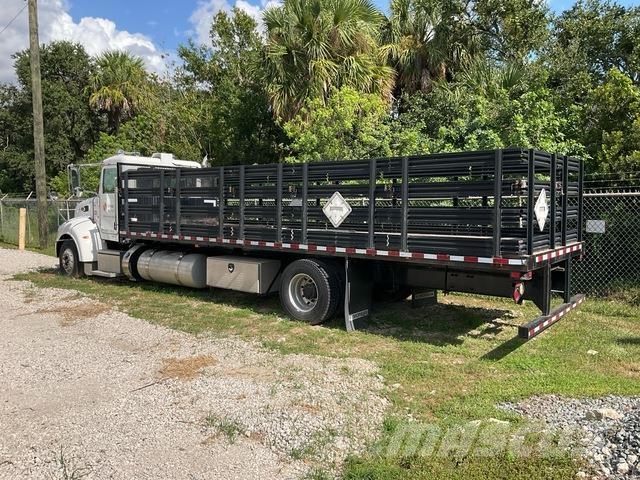 Peterbilt 337 Ciężarówki typu Platforma / Skrzynia