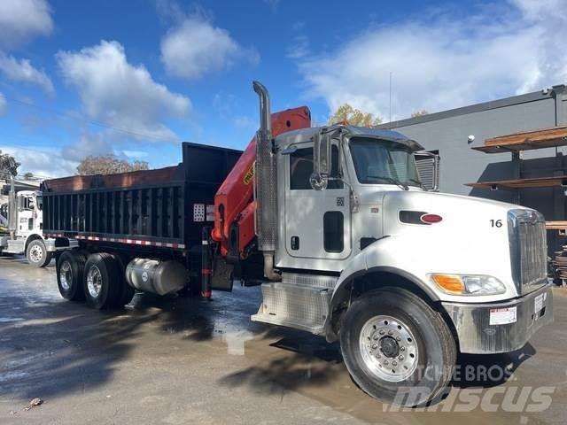 Peterbilt 348 Inne