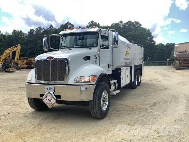 Peterbilt 348 Cysterna