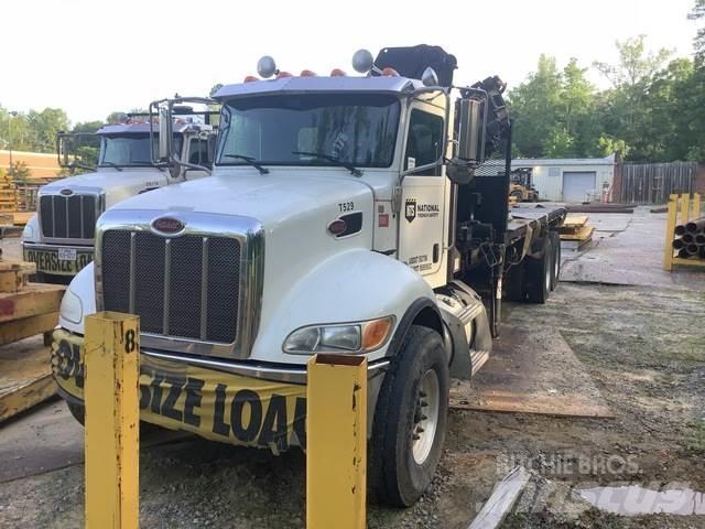 Peterbilt 348 Ciężarówki typu Platforma / Skrzynia