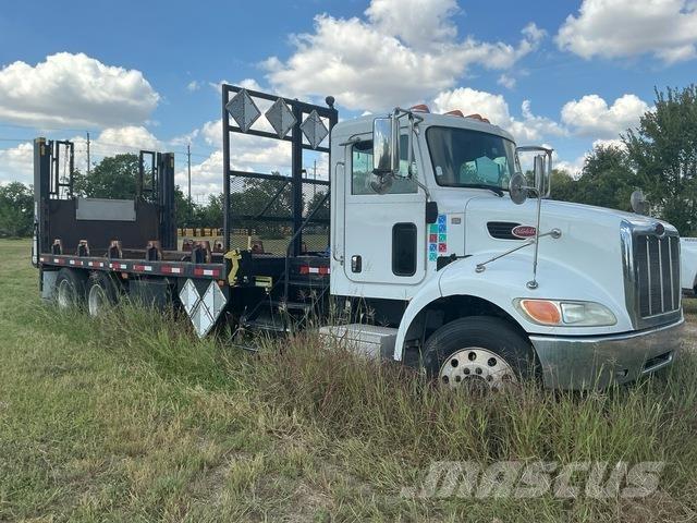 Peterbilt 348 Ciężarówki typu Platforma / Skrzynia
