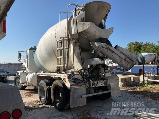 Peterbilt 357 Inne