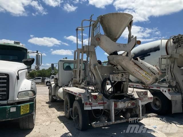Peterbilt 357 Inne