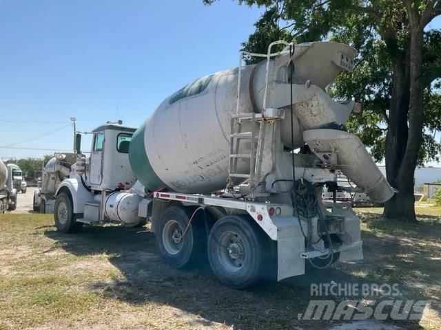 Peterbilt 357 Inne