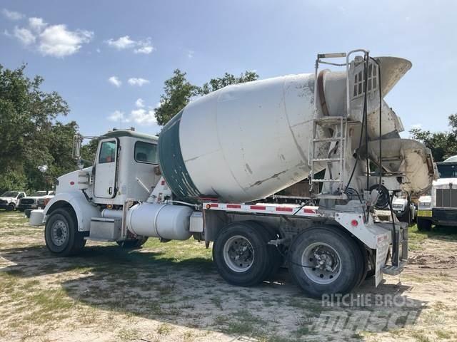 Peterbilt 357 Inne