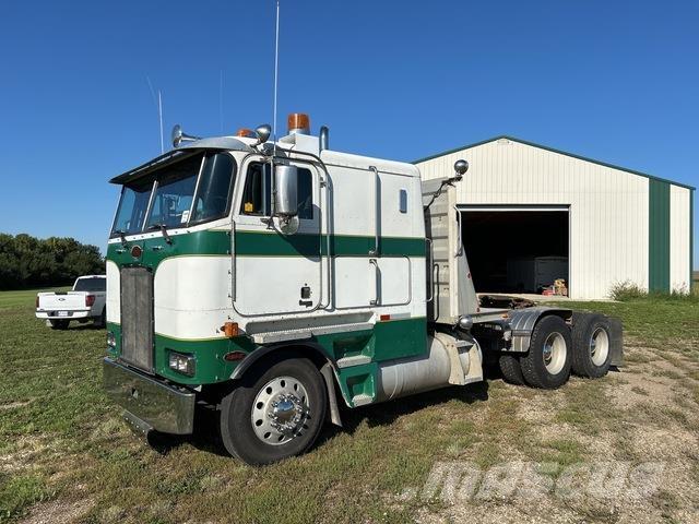 Peterbilt 362 Kabiny i wnętrze