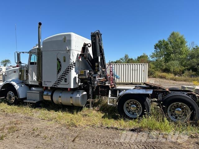 Peterbilt 367 Żurawie samochodowe