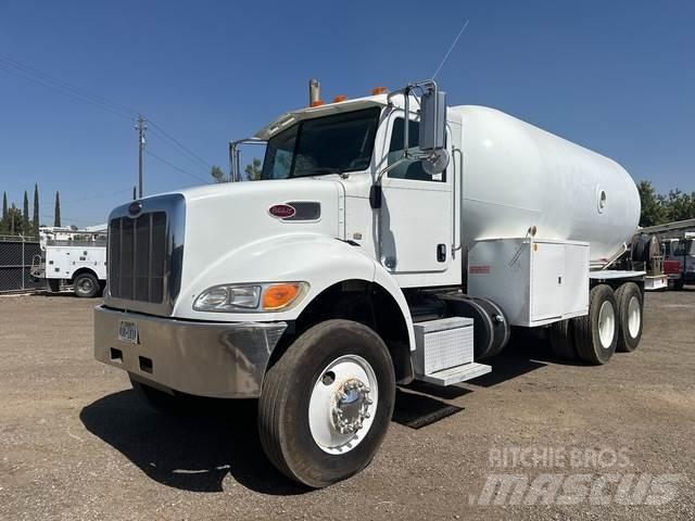 Peterbilt 382 Cysterna