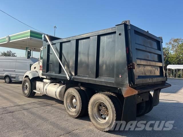 Peterbilt 384 Wywrotki