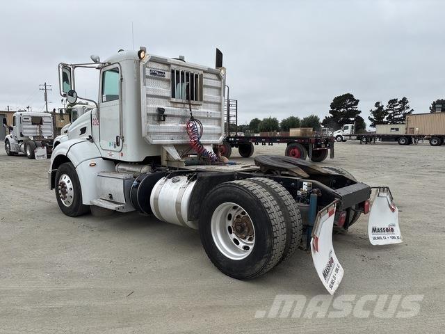 Peterbilt 384 Ciągniki siodłowe