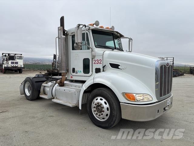 Peterbilt 384 Ciągniki siodłowe