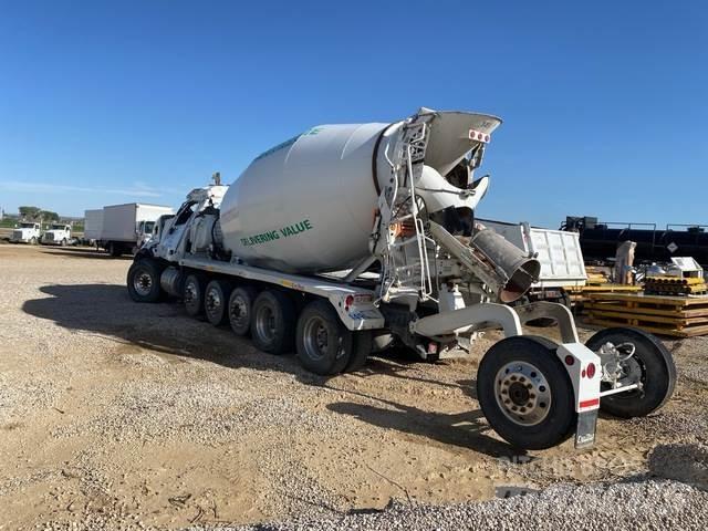 Peterbilt 567 Inne