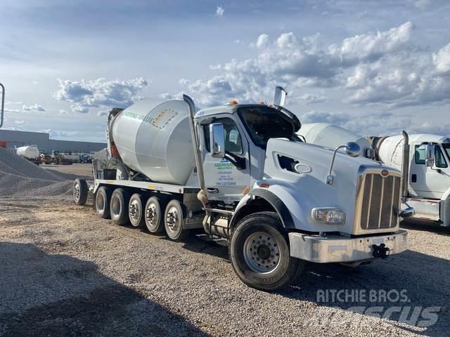 Peterbilt 567 Inne