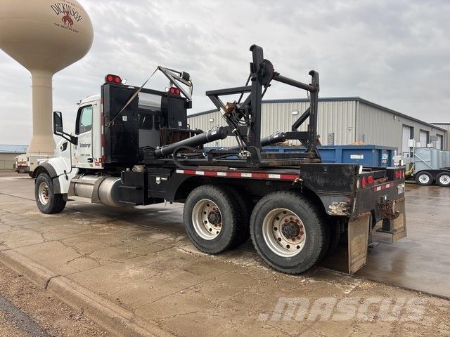 Peterbilt 567 Inne