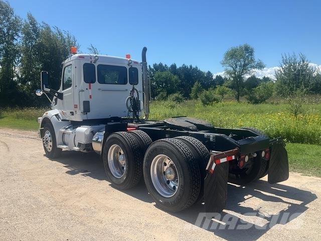 Peterbilt 567 Ciągniki siodłowe
