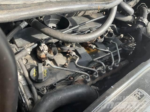 Peugeot Boxer Samochody ciężarowe ze skrzynią zamkniętą