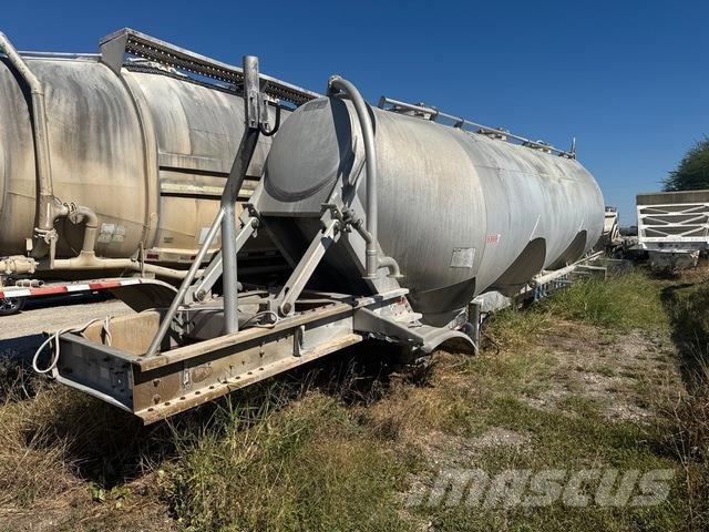 Polar  Inne przyczepy