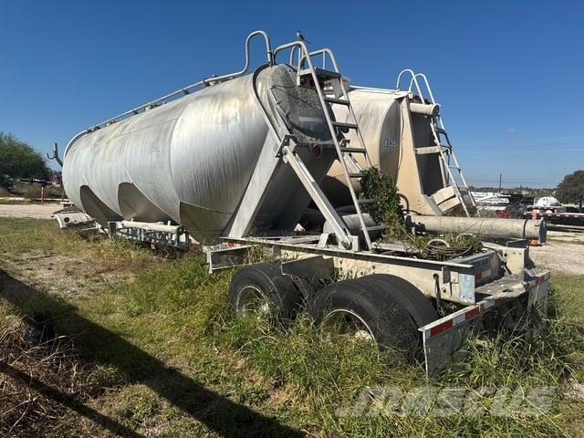 Polar  Inne przyczepy