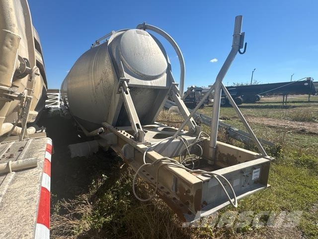 Polar  Inne przyczepy