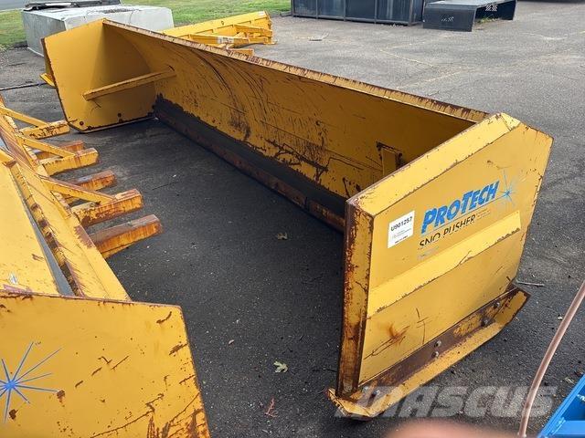  Pro-Tech Lemiesze i pługi śnieżne