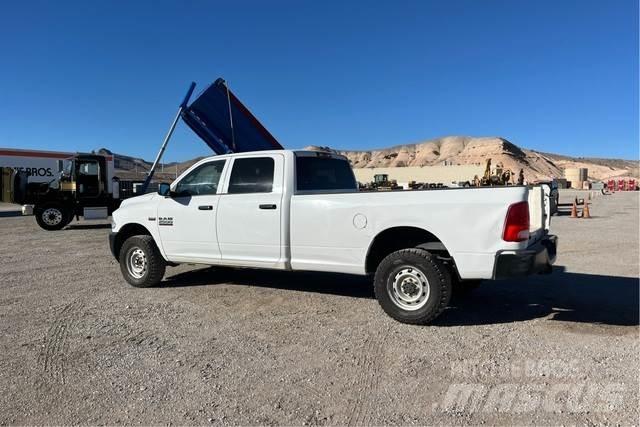 RAM 2500 Inne