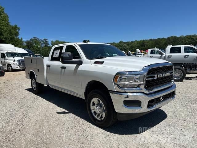 RAM 2500 Pick-upy / Pojazdy z otwieranymi burtami