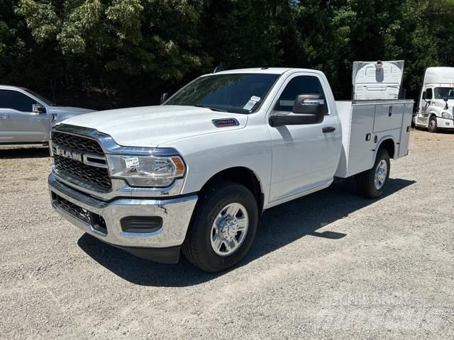 RAM 2500 Pick-upy / Pojazdy z otwieranymi burtami