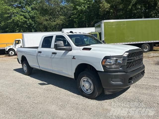 RAM 2500 Inne