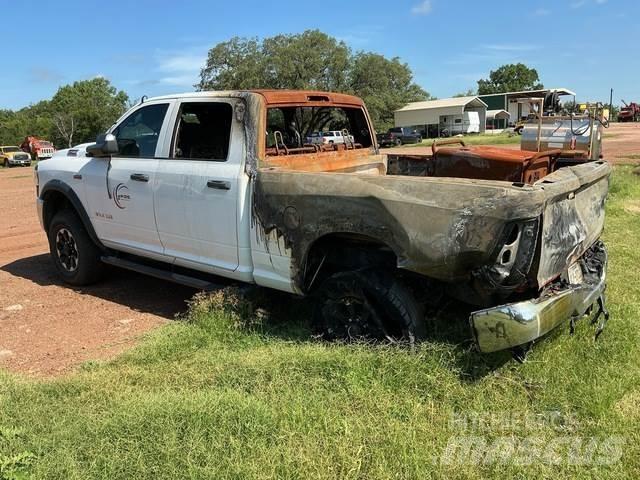 RAM 2500 Inne