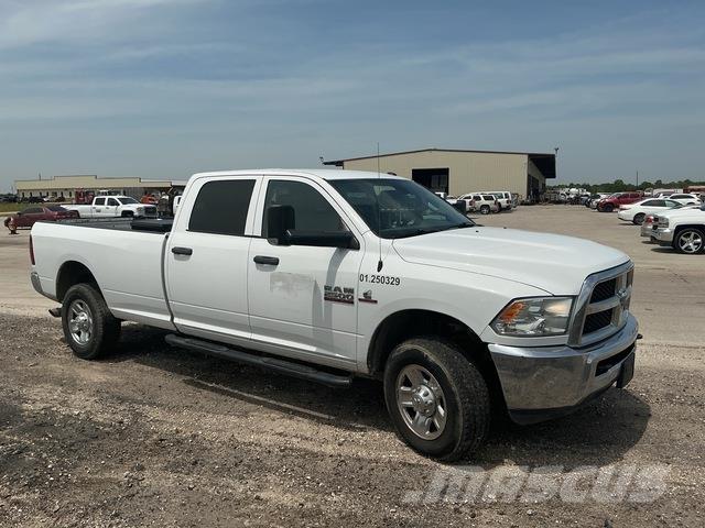 RAM 2500 Inne