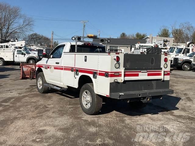 RAM 3500 Pick-upy / Pojazdy z otwieranymi burtami