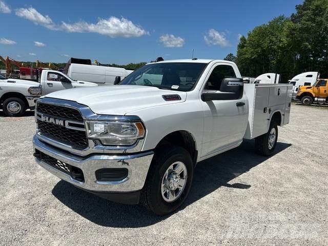 RAM 3500 Pick-upy / Pojazdy z otwieranymi burtami
