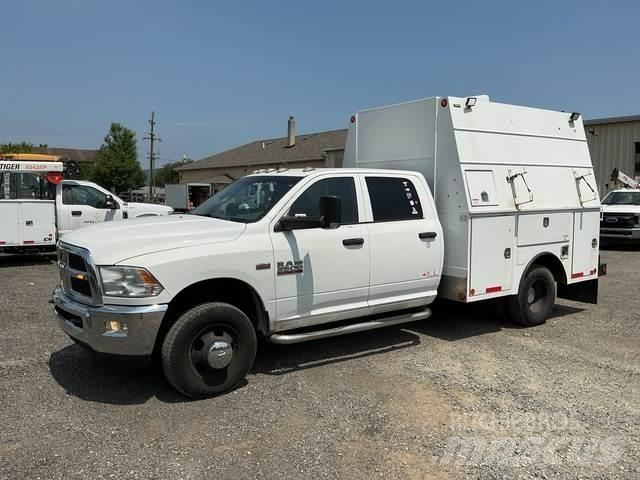 RAM 3500 Pick-upy / Pojazdy z otwieranymi burtami