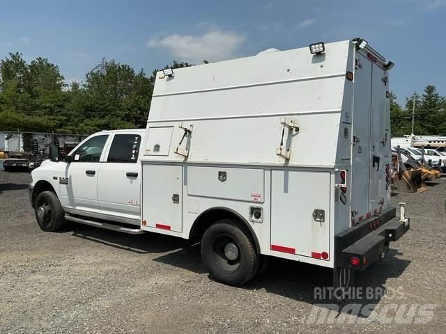 RAM 3500 Pick-upy / Pojazdy z otwieranymi burtami